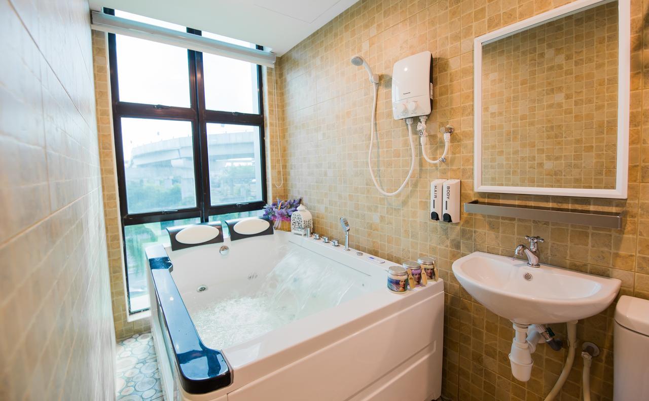 Lavender Inn Usj Субанг Джая Екстериор снимка